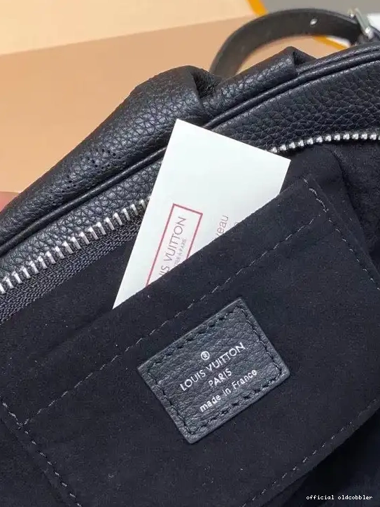 Official oldcobbler VUITTON SCALA LOUIS POUCH MINI 0701